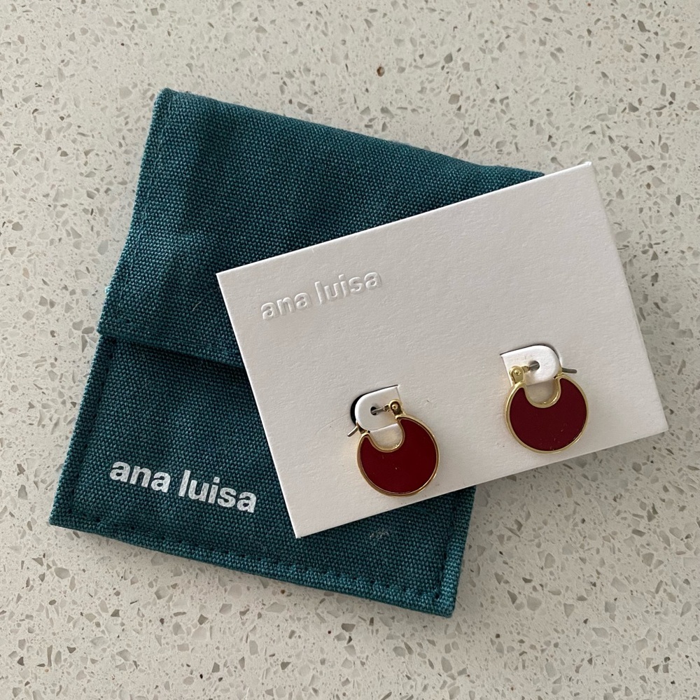 ana luisa | Mini Hana Enamel Earrings [Burgundy]